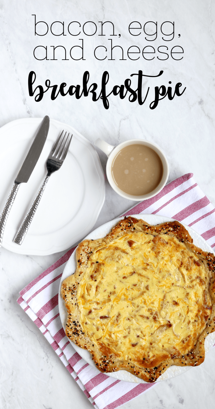 Bacon, Egg, and Cheese Breakfast Pie with everything bagel seasoning and caramelized onions. Perfect recipe idea for a big brunch | via Pies Before Guys