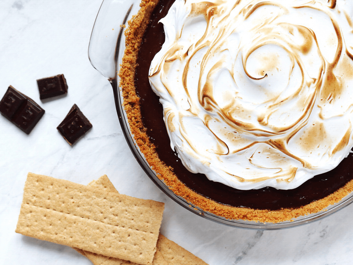Toasted S’mores Pie