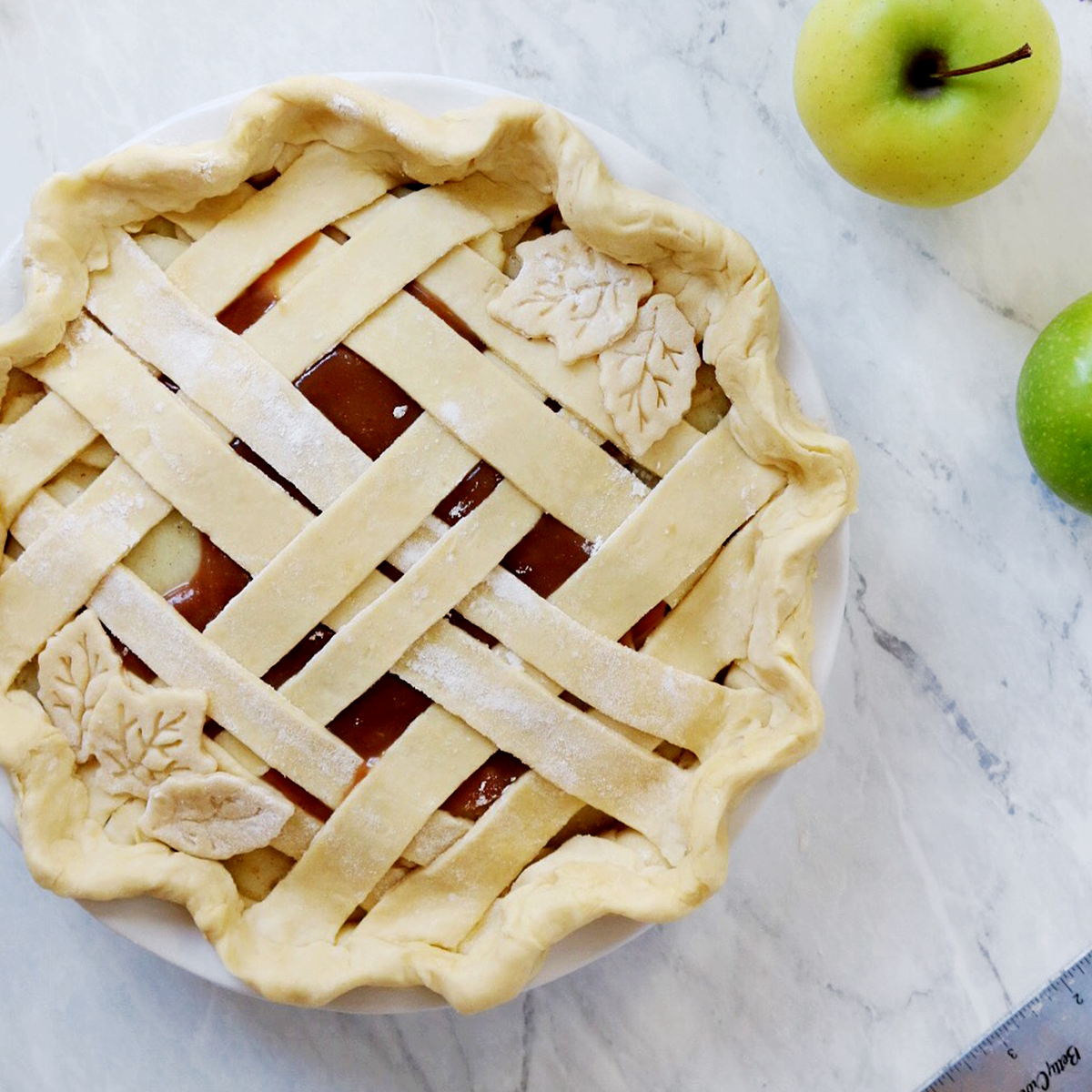 10 Fall Pie Crust Ideas - pies before guys