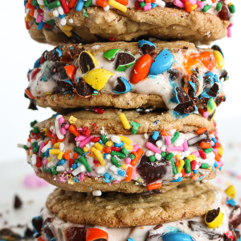 Dark Chocolate Cherry Ice Cream Cookie&nbsp;Sandwiches